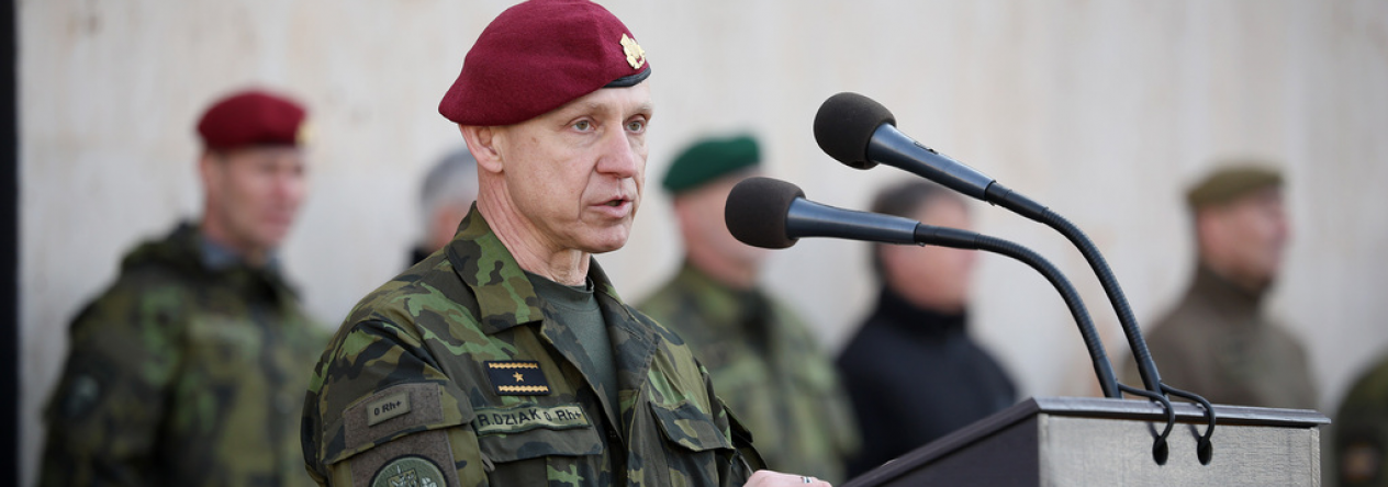 Brigádní generál Róbert Dziak se od 1. března 2026 stává velitelem Vojenské akademie ve Vyškově