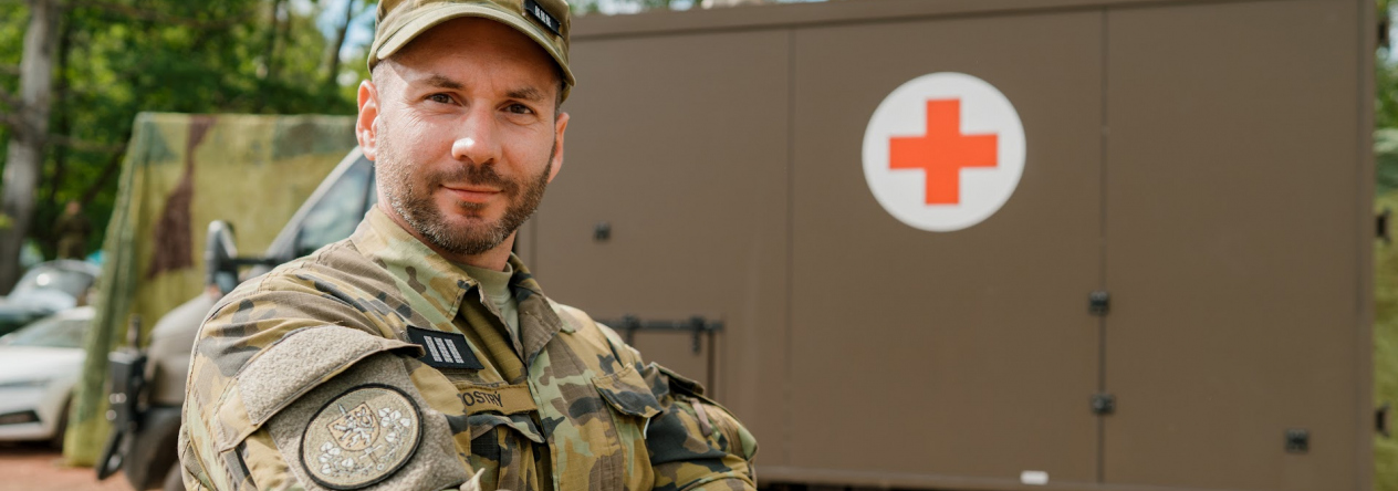 praporčík Bc. jan Ostrý, zdravotník velitelství pozemních sil