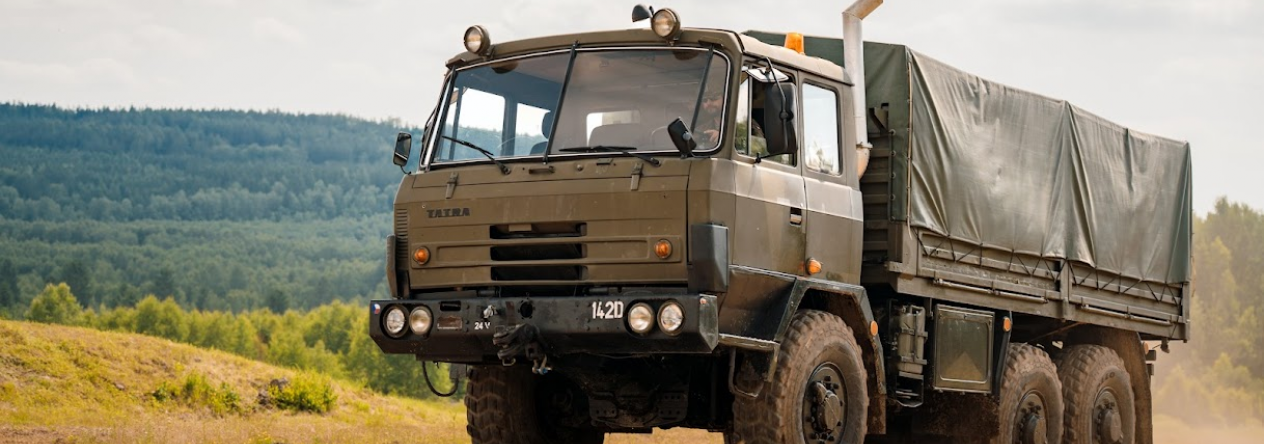 Tatra 815