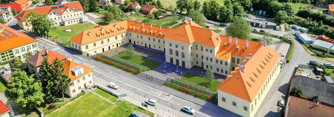 Zámek Jince
