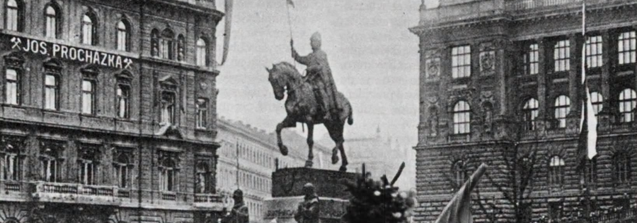 Shromáždění obyvatel Prahy po vyhlášení Československa.