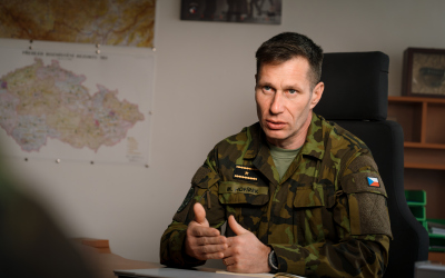 Brigádní generál Miroslav Hofírek při rozhovoru na Velitelství Pozemních sil
