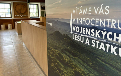 Vstup do nového infocentra Vojenských lesů a statků v Hradčanech