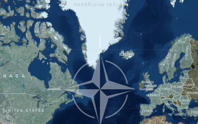 Mapa Evropy a severního Atlantiku se znakem NATO