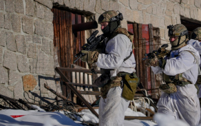 náročný polní výcvik