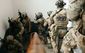 Výsadkáři 43. pluku