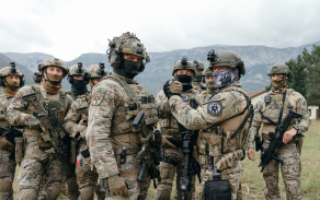 Výsadkáři 43. pluku