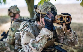 Modulární bojový komplet