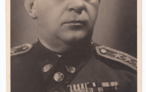 pplk. pěch. Bohuslav Maleček, doposud jeho jediná známá portrétní fotografie.