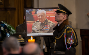 poslední rozloučení s válečným veteránem generálporučíkem v. v. Miloslavem Masopustem