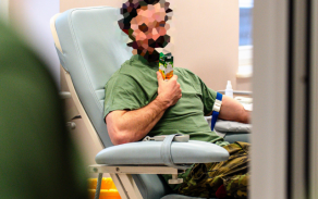 Průzkumníci ze 102. průzkumného praporu darovali krev v Kaunasu 