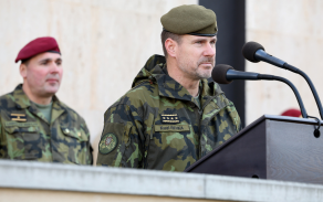 Brigádní generál Róbert Dziak se od 1. března 2026 stává velitelem Vojenské akademie ve Vyškově