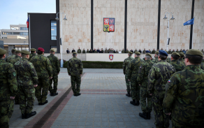 Brigádní generál Róbert Dziak se od 1. března 2026 stává velitelem Vojenské akademie ve Vyškově