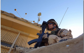 dělostřelecký návodčí v Afghanistánu