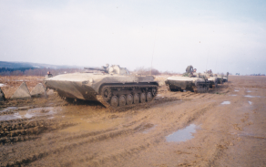 snímek patří původní výzbroji mechanizovaného praporu, kterou tvořily dvě roty vozidel BVP-1 jejichž éra se v té době pomalu chýlila ke svému konci.