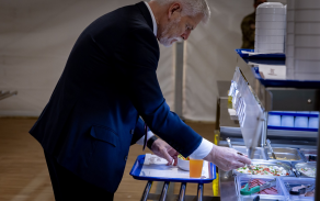 Prezident republiky navštívil české vojáky v Lotyšsku