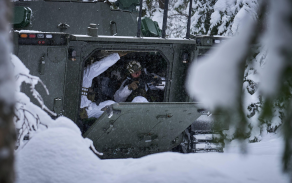 zkoušky prvního bojového vozidla pěchoty CV90
