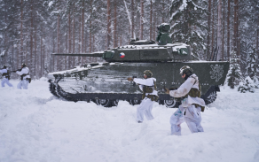 zkoušky prvního bojového vozidla pěchoty CV90