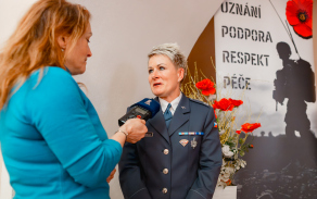 Setkání válečných veteránek v komunitním centru pro válečné veterány Olomouc