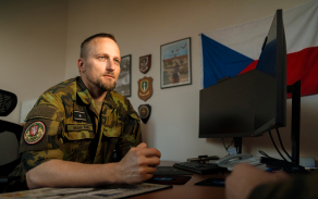 štábní praporčík Michal Baka, vrchní praporčík velitelství Pozemních sil