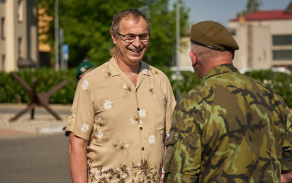 Nástup ke Dni zbrojených sil