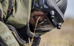 Výcvik EOD: scénáře, tým a technika, která snižuje riziko