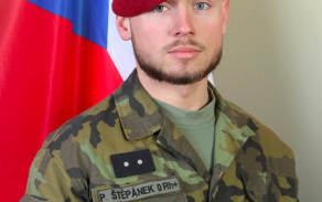 Štábní praporčík in memoriam Patrik Štěpánek.