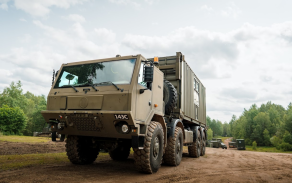 Tatra T-815-7, hákový nakladač