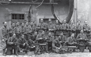 Českoslovenští legionáři v Bratislavě roku 1919.